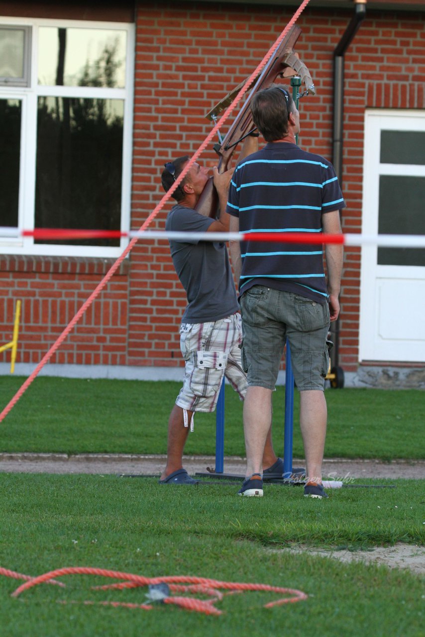 Bild 529 - Vogelschiessen am 18.8.12